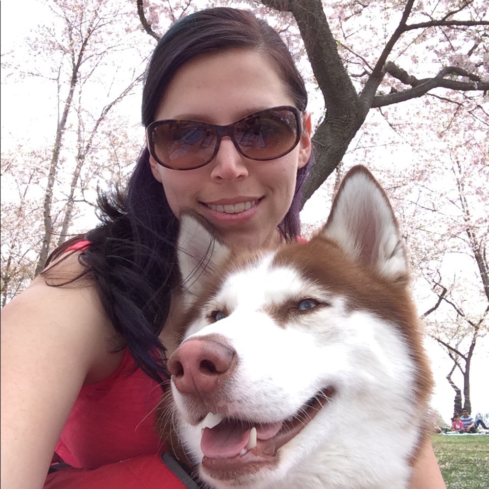 Meet your Posher, Jennifer